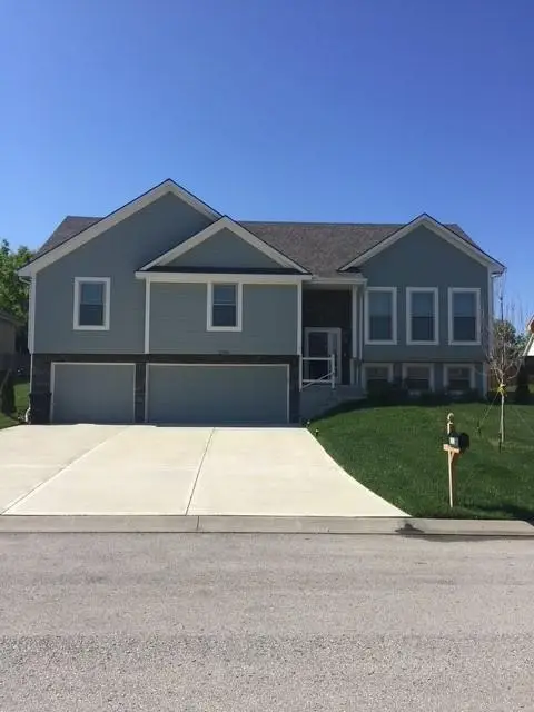 3808 SW Mcdanial Avenue, Blue Springs, MO 64015 - #1