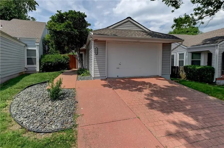 1429 Birdseye Court, Blue Springs, MO 64015 - #2