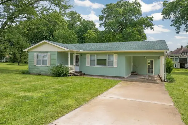 2707 Tomahawk Road, Chillicothe, MO 64601