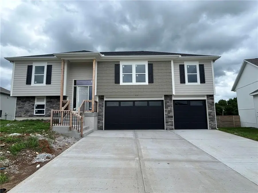 1906 Owen Drive, Pleasant Hill, MO 64080 - #2