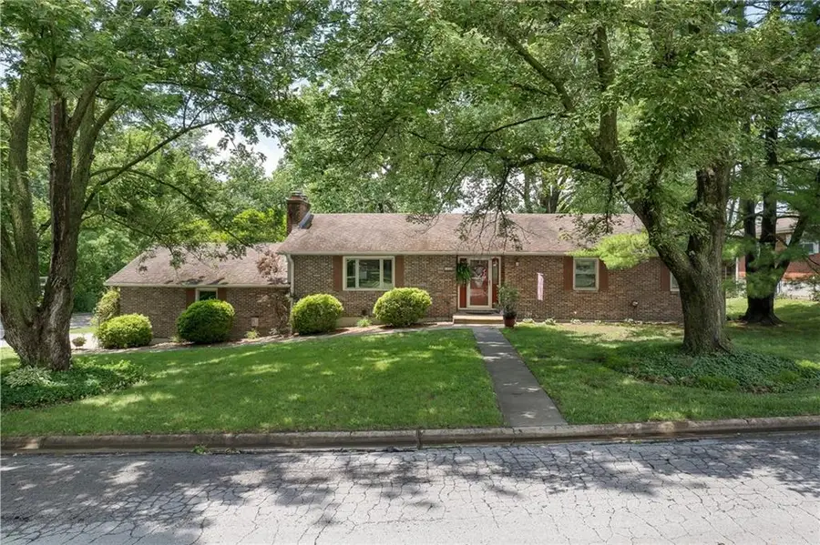 1420 Dowell Drive, Chillicothe, MO 64601 - #2