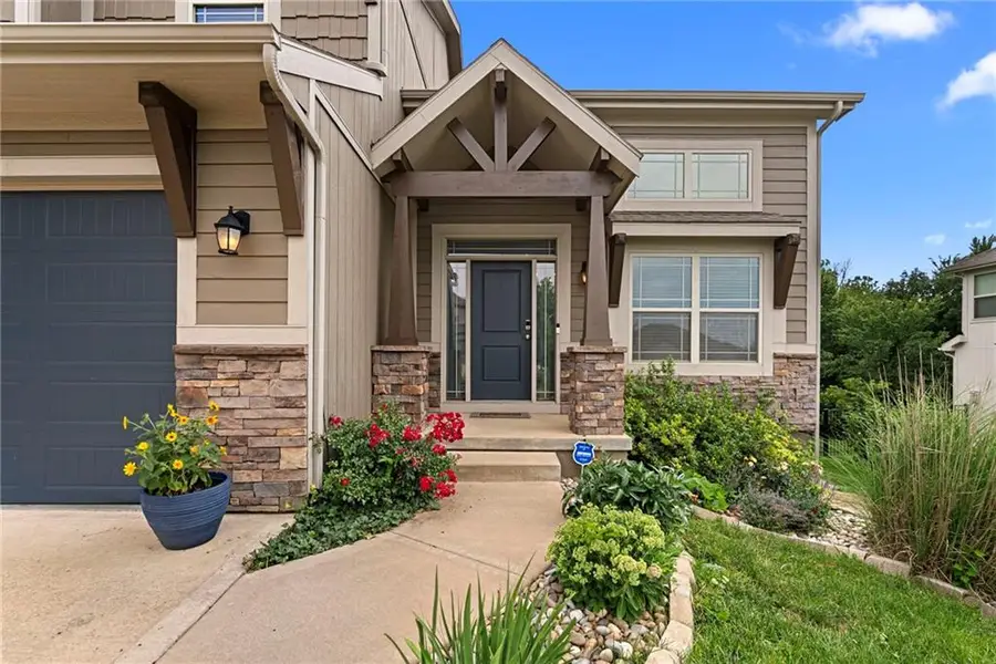 13365 NW 72nd Street, Parkville, MO 64152 - #2