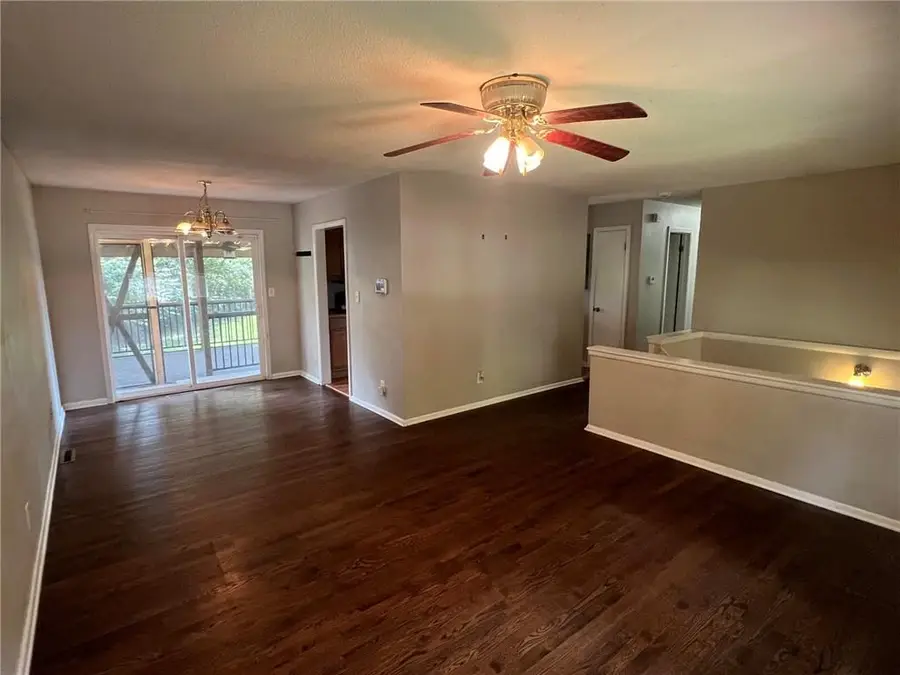 9307 Oakland Avenue, Kansas City, MO 64138 - #3