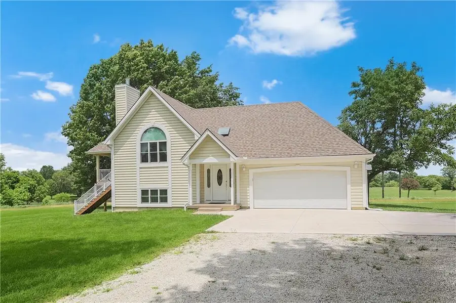 25408 E Orient Cemetery Road, Harrisonville, MO 64701 - #2