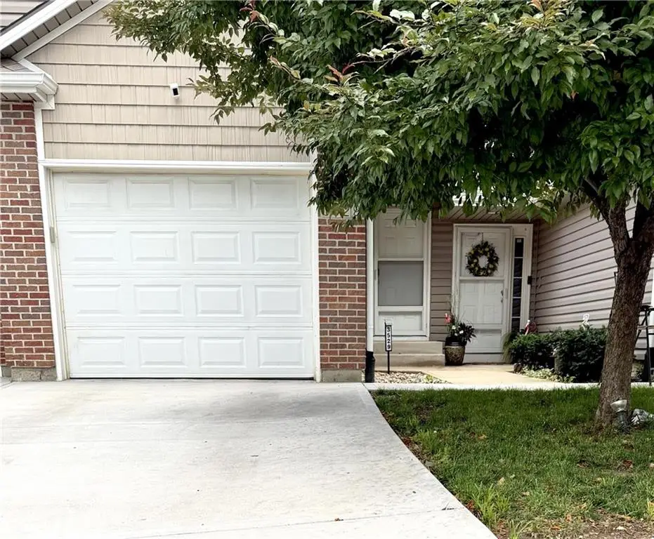 3529 NE Austin Drive, Lees Summit, MO 64064 - #1