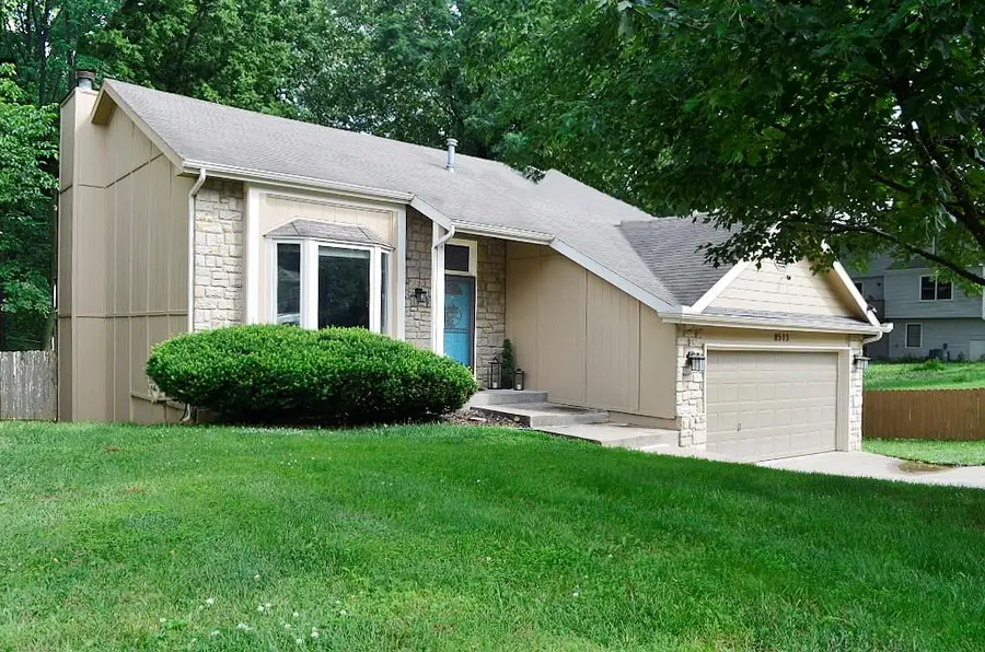8513 NW 81st Terrace, Kansas City, MO 64152 - #2