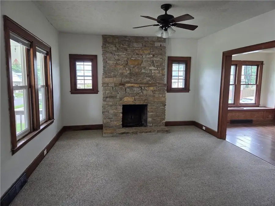 1127 Polk Street, Chillicothe, MO 64601 - #3