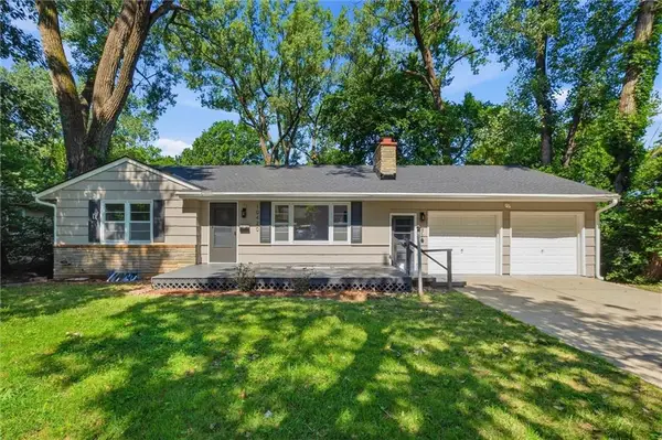 10420 Palmer Avenue, Kansas City, MO 64134