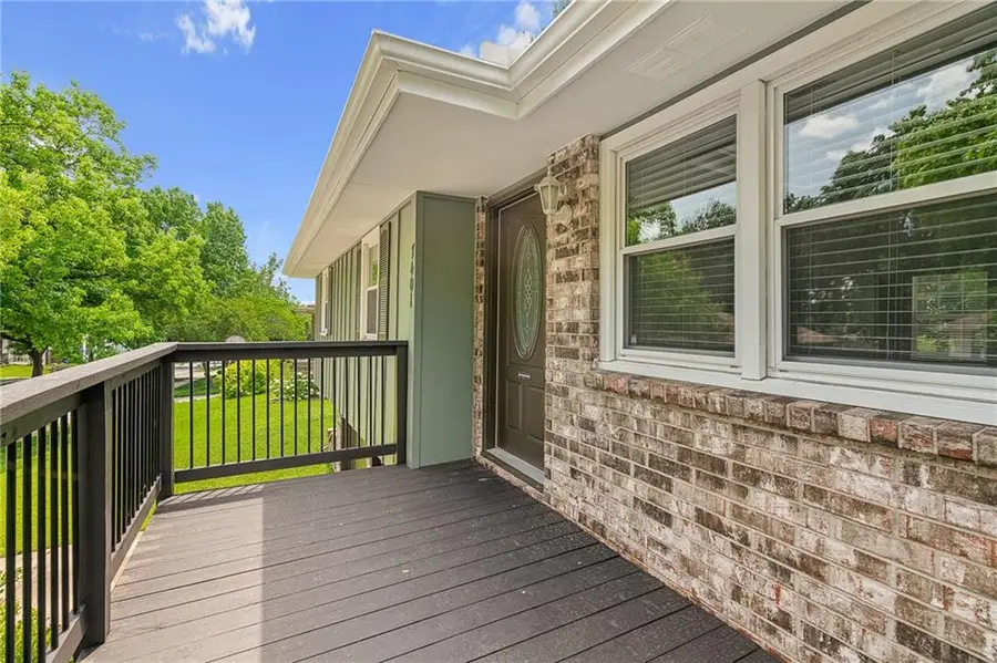 7401 NW 77th Terrace, Kansas City, MO 64152 - #2