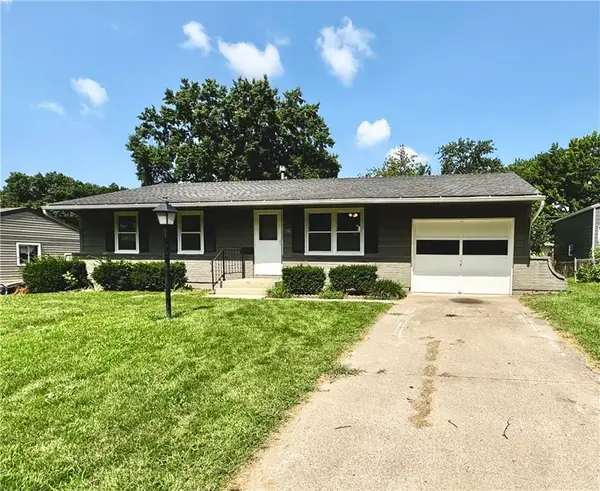 902 Ute Street, Independence, MO 64056
