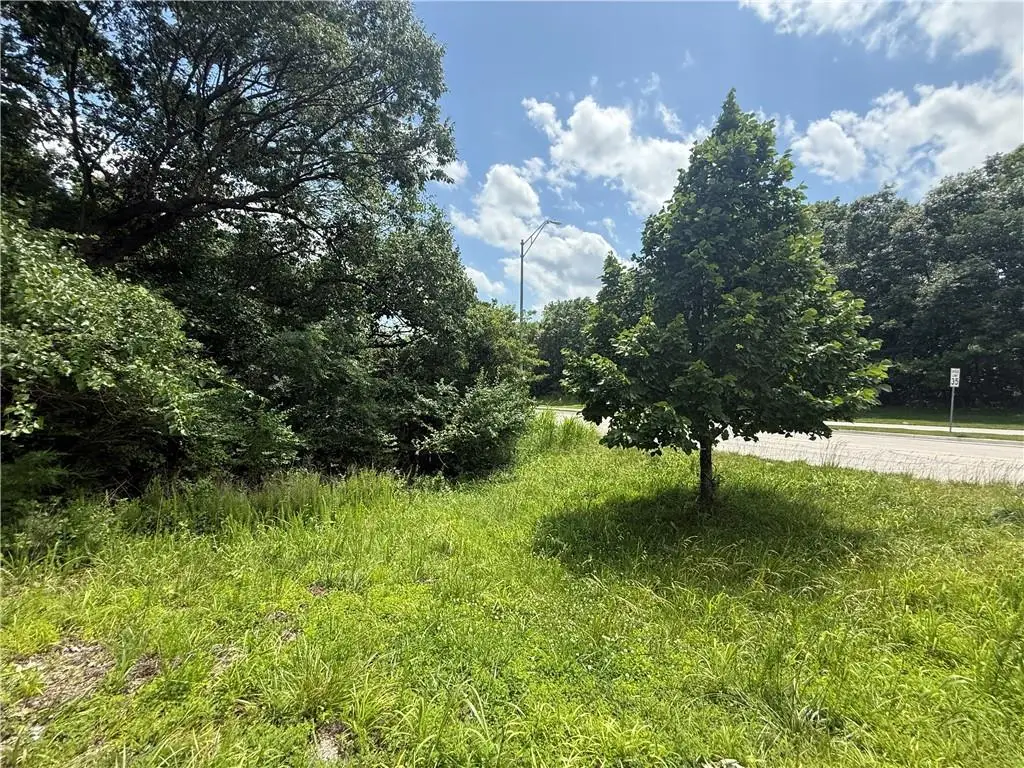 4717 NW Northwood Road, Riverside, MO 64150 - #1