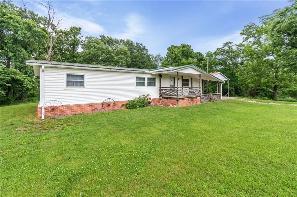 33580 W 202nd Street, Lawson, MO 64062 - #1