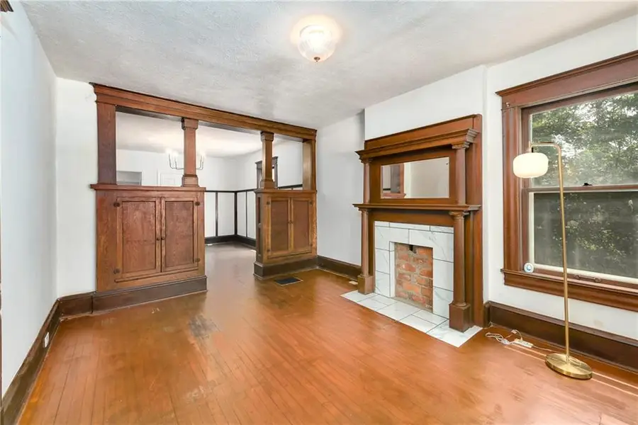 3515 Woodland Avenue, Kansas City, MO 64109 - #2