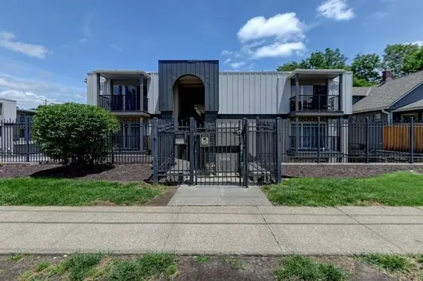 4157 Roanoke Road #12, Kansas City, MO 64111