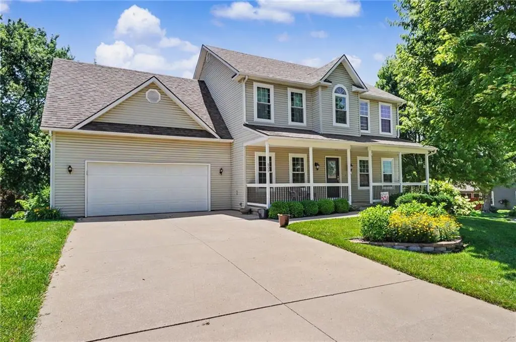 809 E 13th Street, Eudora, KS 66025 - #1