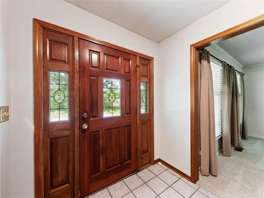13842 Harbor Drive, Bonner Springs, KS 66012 - #3