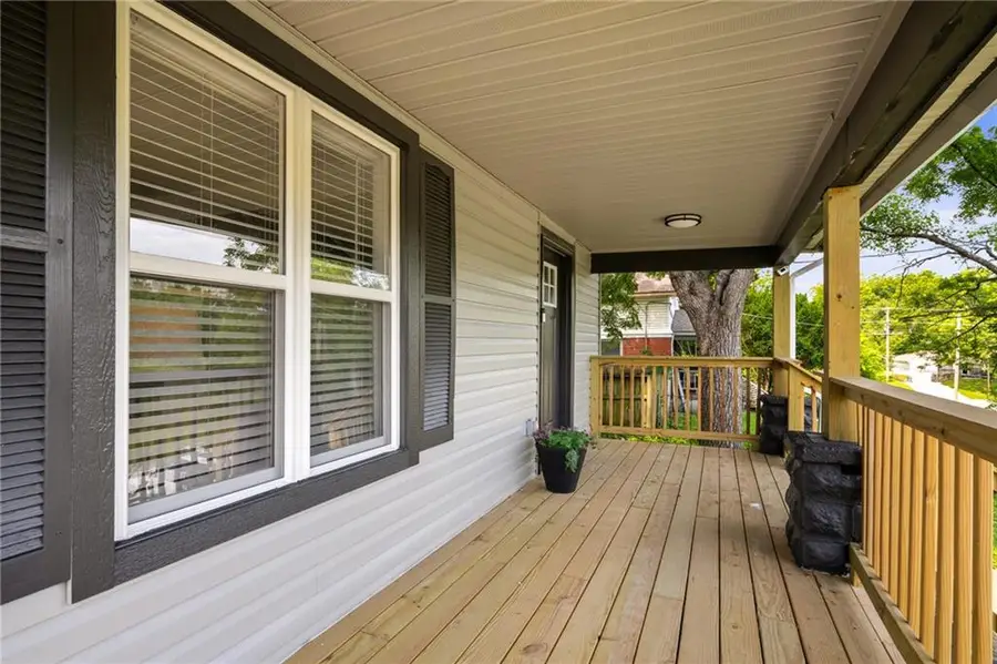 1227 Garfield Avenue, Kansas City, KS 66104 - #3