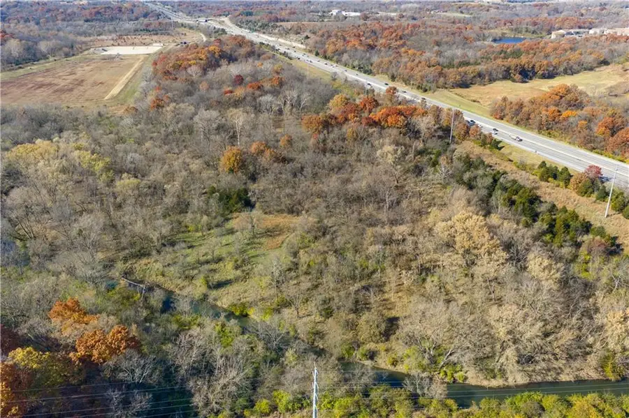 10900 Meers Road, Kansas City, MO 64134 - #3