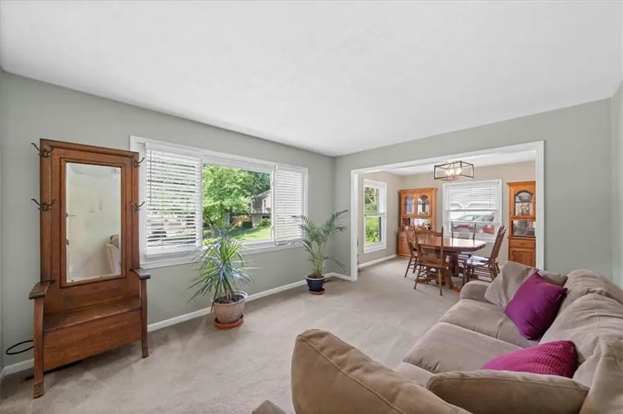 8203 Hauser Street, Lenexa, KS 66215 - #3