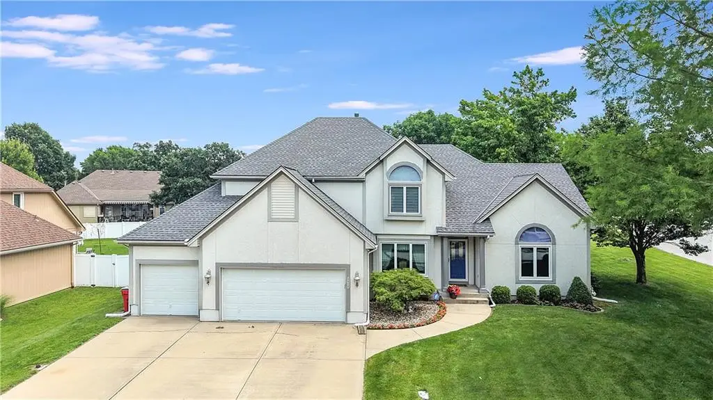 3912 Manhattan Avenue, Blue Springs, MO 64015 - #1