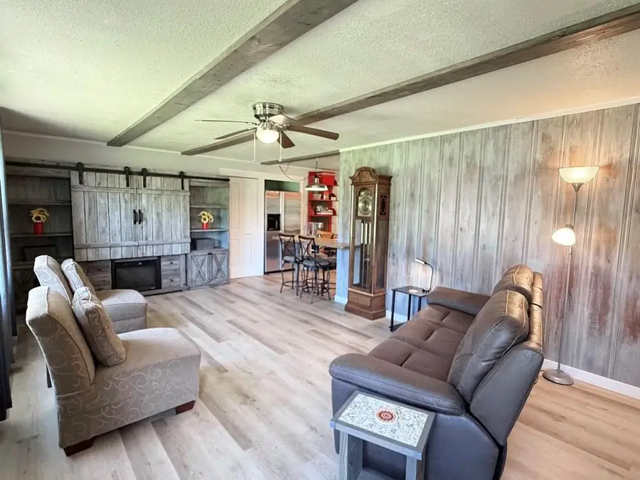 322 W Lafayette Street, El Dorado Springs, MO 64744 - #2