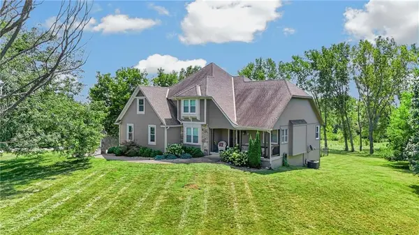 19311 Raffurty Street, Pleasant Hill, MO 64080