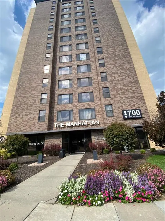 700 E 8th Street #11 H, Kansas City, MO 64106