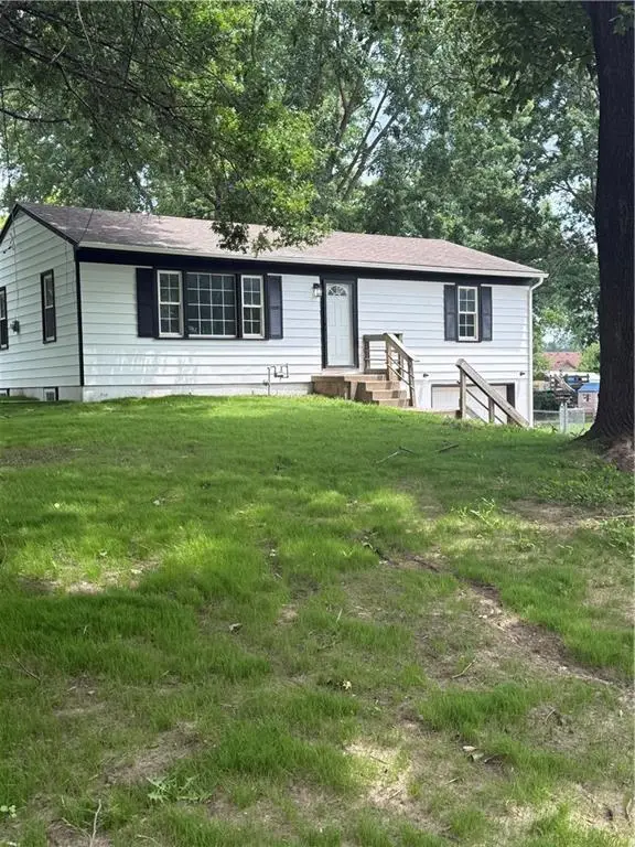 1813 N Farview Drive, Independence, MO 64058 - #2