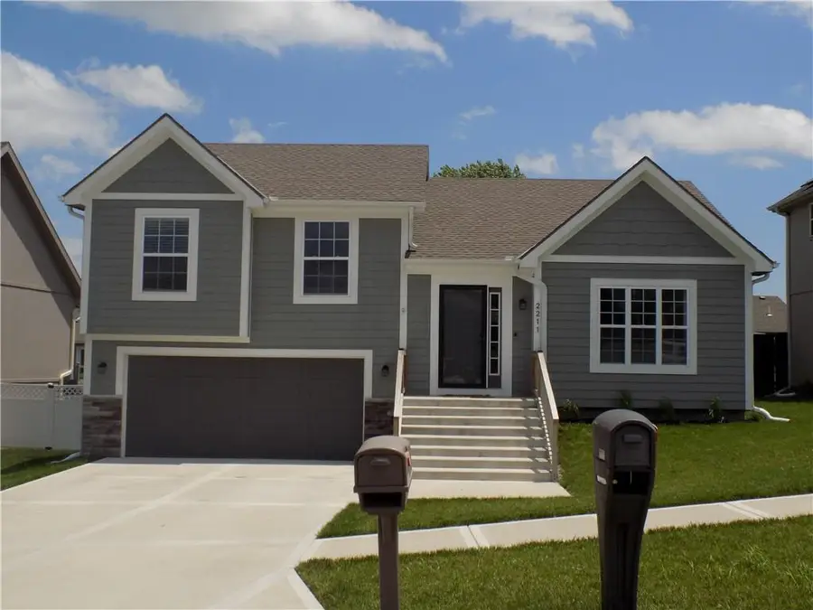 2211 Pike Street, Saint Joseph, MO 64503 - #2
