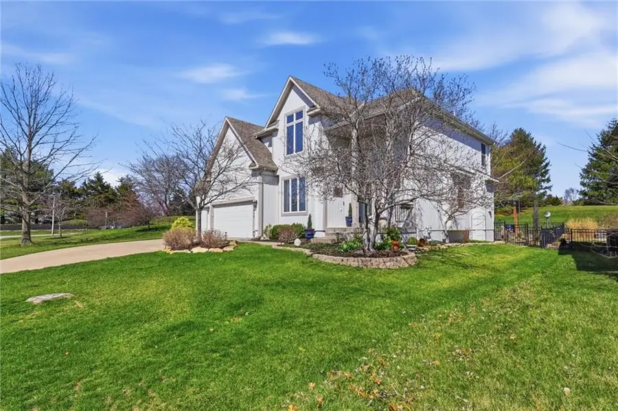 15917 Ballentine Street, Overland Park, KS 66221 - #3