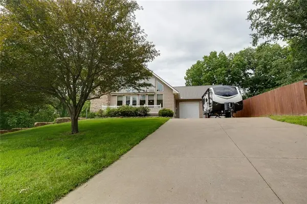 22700 E Blue Mills Road, Independence, MO 64058