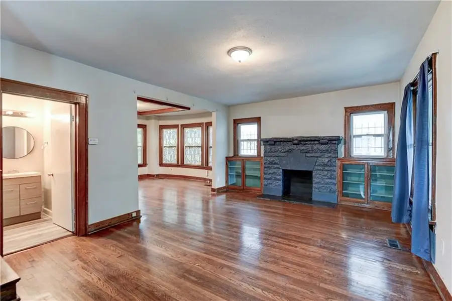 3407 Benton Boulevard, Kansas City, MO 64128 - #2