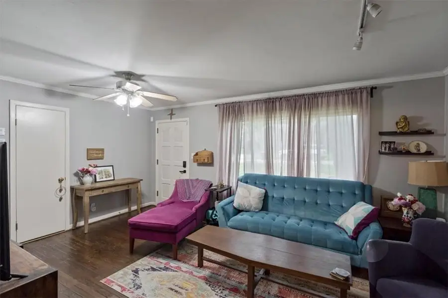 8325 Locust Street, Kansas City, MO 64131 - #3