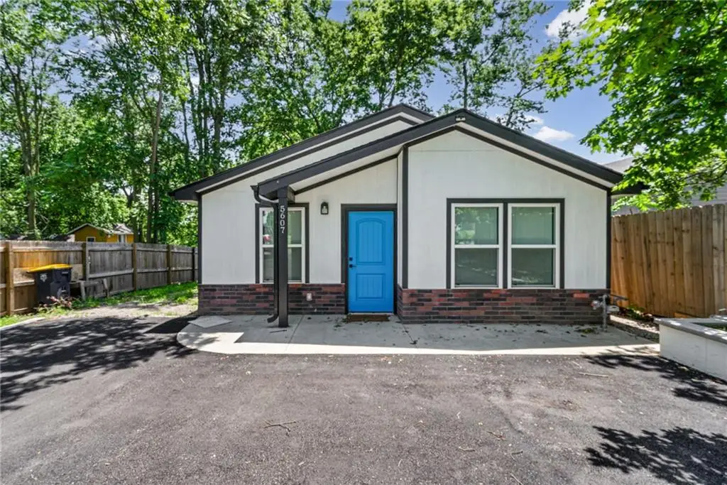 5607 E 23rd Street, Kansas City, MO 64127 - #1