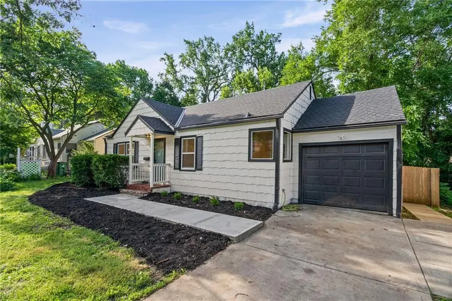 5107 W 51st Street, Roeland Park, KS 66205 - #2