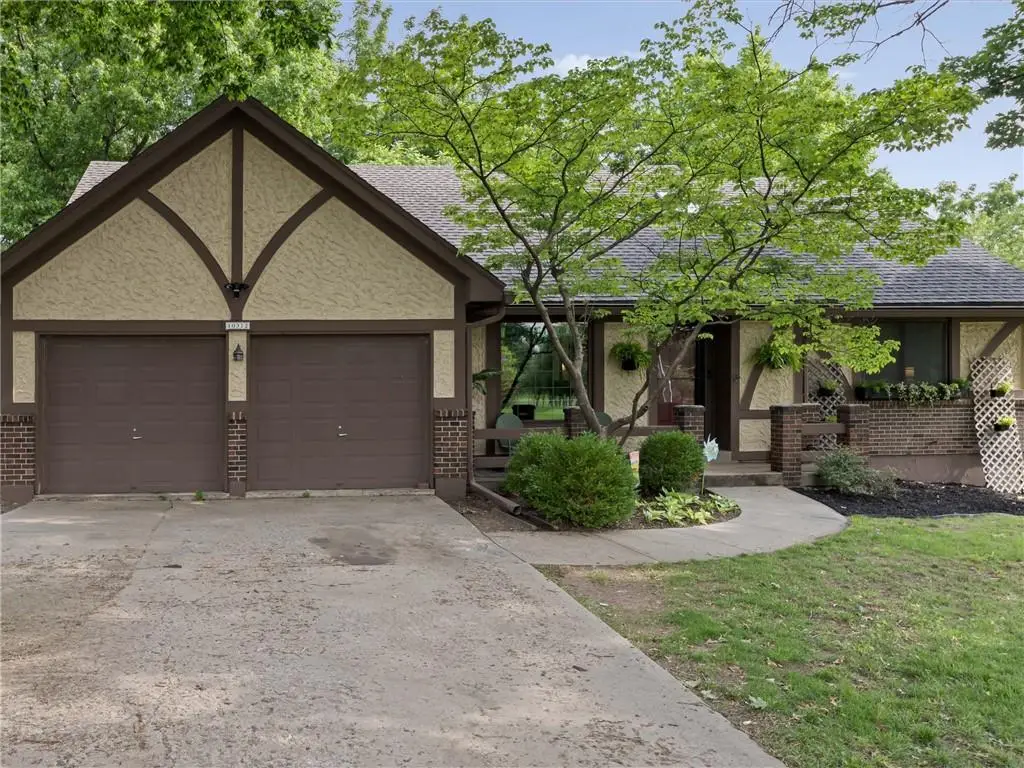 10312 W 49th Street, Shawnee, KS 66203 - #1
