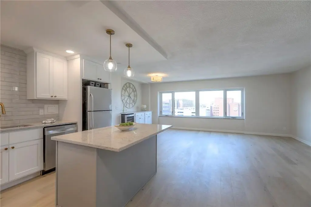 4545 Wornall Road #1009, Kansas City, MO 64111 - #1