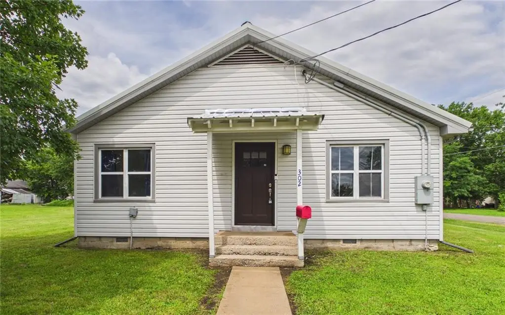 302 S Mccleverty Street, Fort Scott, KS 66701 - #1
