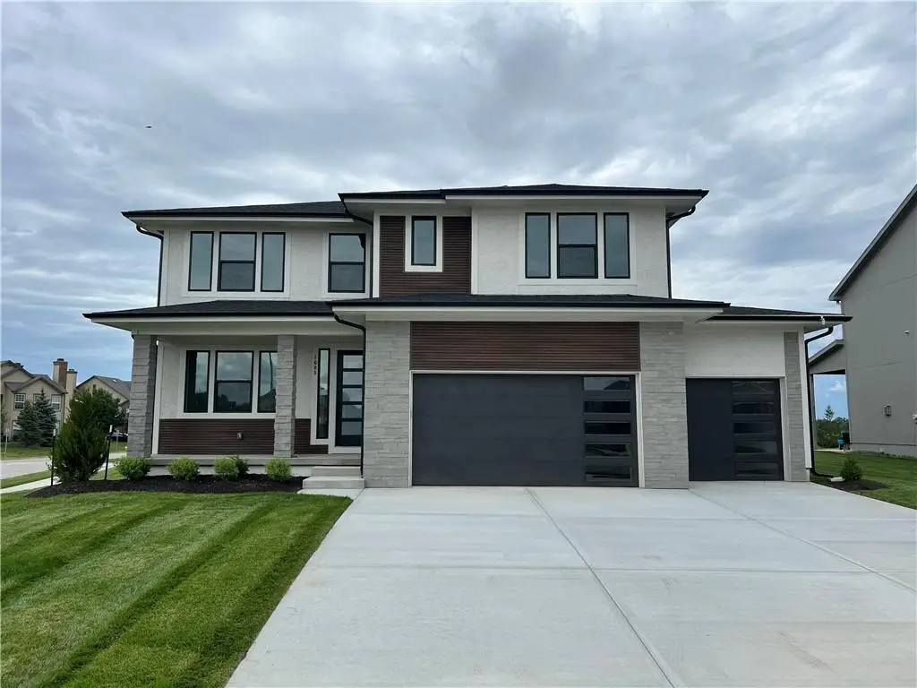 1720 SW Arbor Park Drive Sw, Lees Summit, MO 64082 - #1