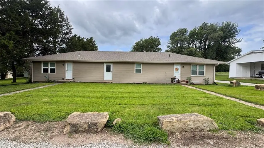 505 N Elmira Street, Highland, KS 66035 - #3