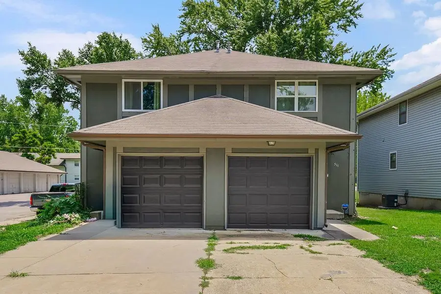 511 Vilas Street, Leavenworth, KS 66048 - #2