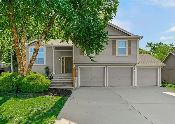 4709 Edgehill Street, Leavenworth, KS 66048