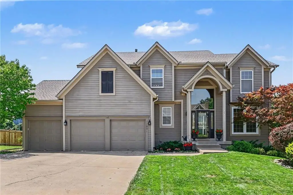 13891 S Kaw Street, Olathe, KS 66062 - #1