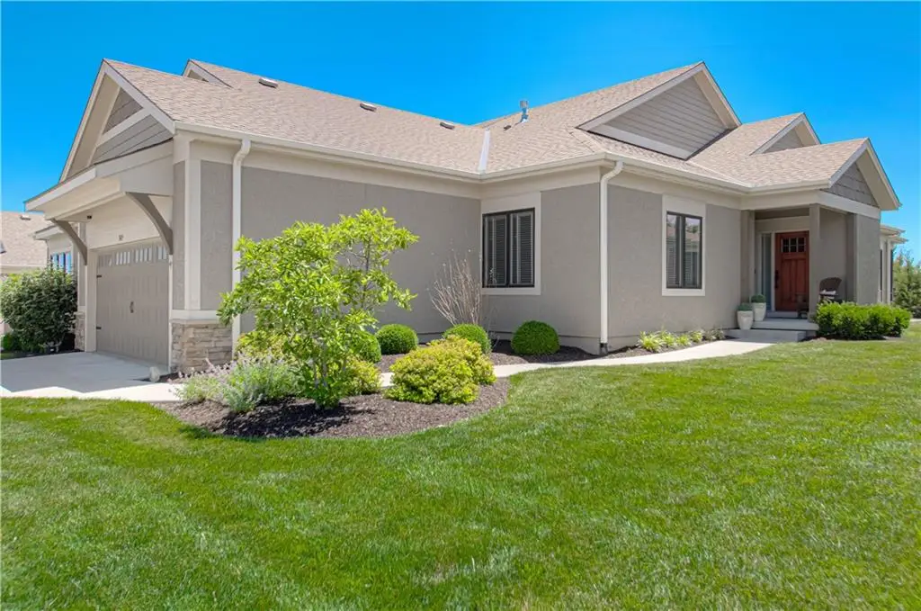 11475 S Waterford Drive, Olathe, KS 66061 - #1