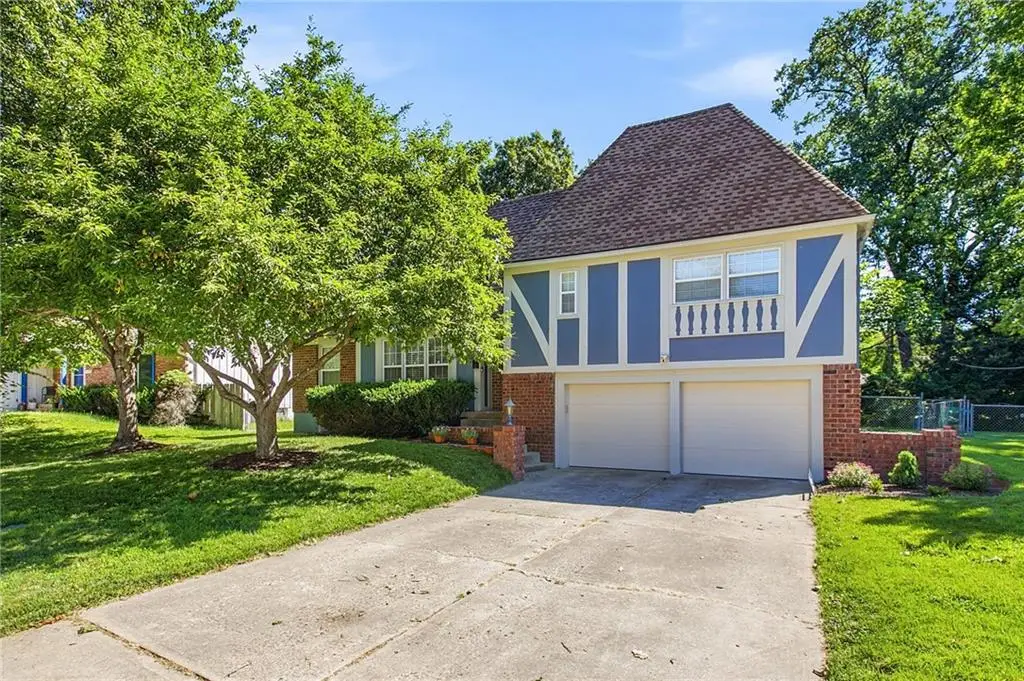 1109 Queens Place, Kansas City, MO 64131 - #1