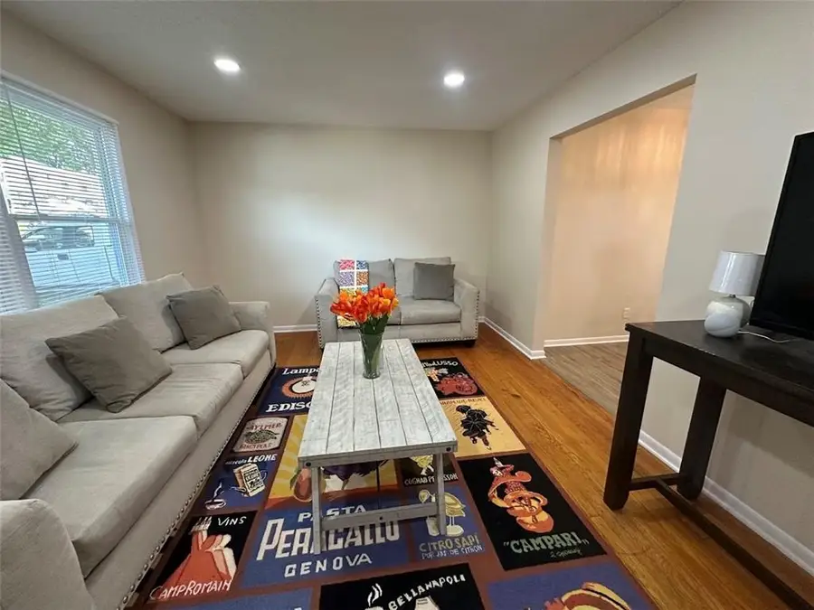 7337 Norton Avenue, Kansas City, MO 64132 - #3