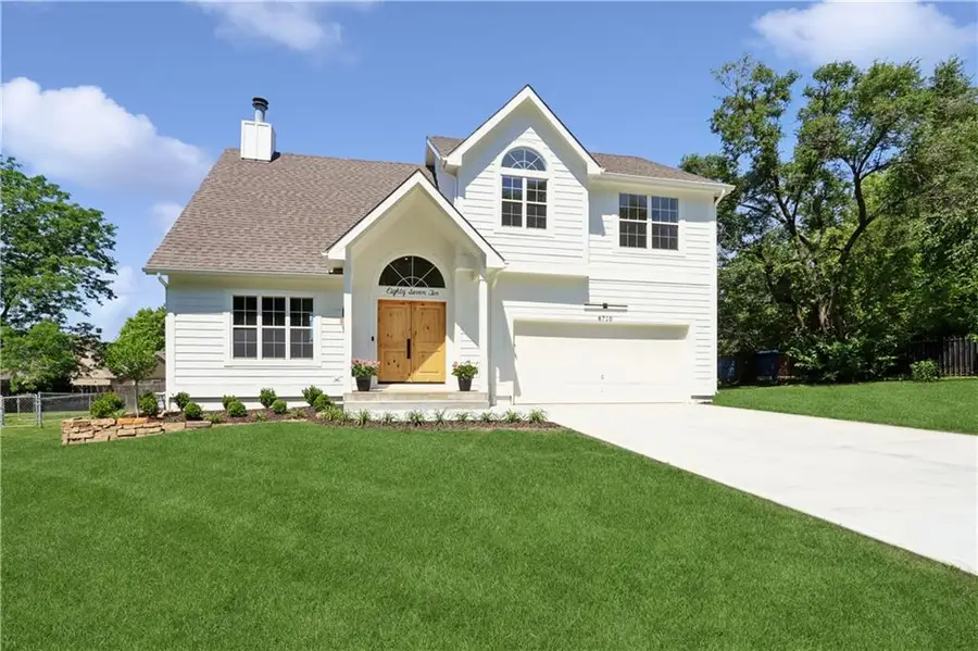 8710 Lamar Avenue, Overland Park, KS 66207 - #2