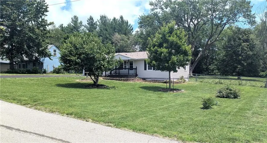 411 N Cogan Lane, Independence, MO 64050 - #3