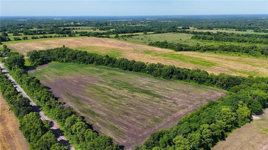 E 235, E 239, Mopac Rd Street, Harrisonville, MO 64701 - #3
