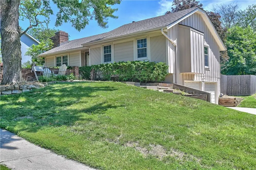 8515 NW Pomona Avenue, Kansas City, MO 64152 - #1
